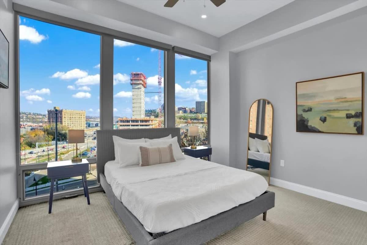 Cozysuites Spacious 2Br, Ppg Paints Arena, Pitts Pittsburgh Exterior photo