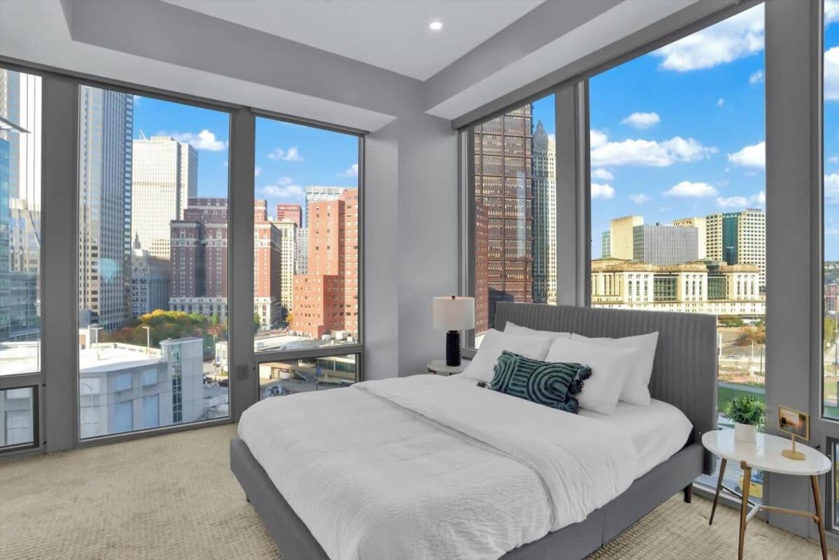 Cozysuites Spacious 2Br, Ppg Paints Arena, Pitts Pittsburgh Exterior photo